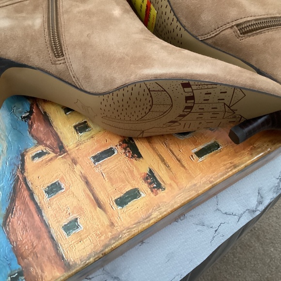 NIB Bella Vita Boots size 7.5 - Picture 11 of 11